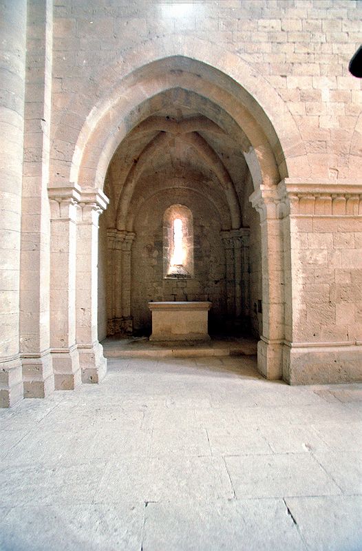 FR-Silvacane-Notre_Dame-7622-0005.jpg