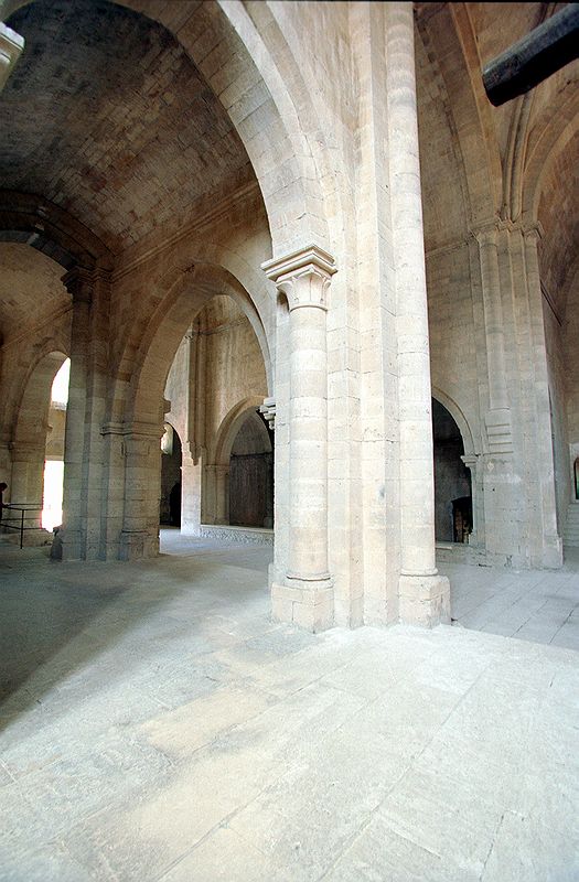 FR-Silvacane-Notre_Dame-7622-0006.jpg