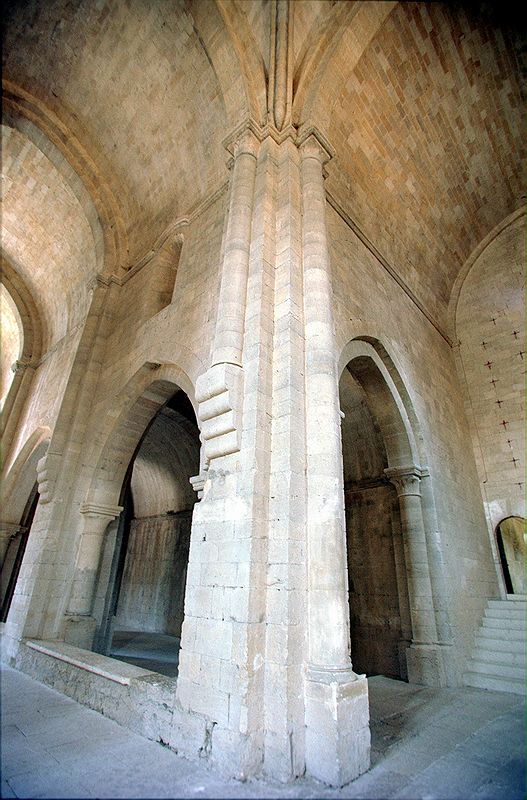 FR-Silvacane-Notre_Dame-7622-0010.jpg