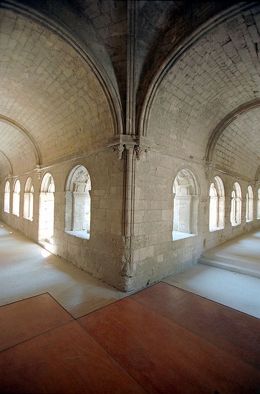 FR-Silvacane-Notre_Dame-7622-0028.jpg