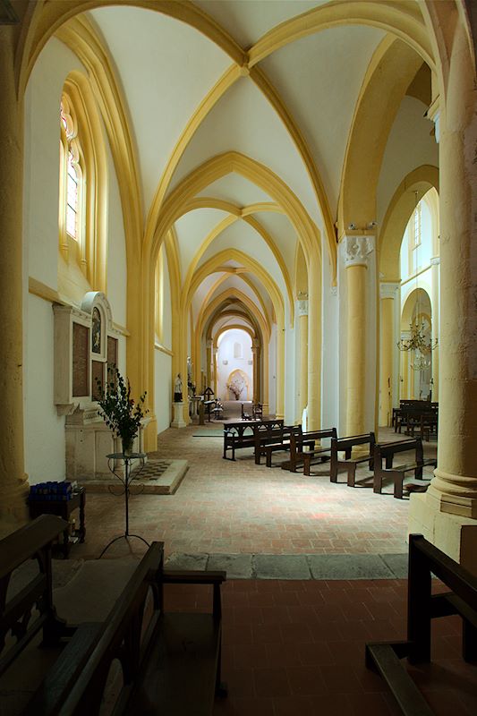 FR-Souvigny-Saint_Pierre_et_Saint_Paul-E5D_2012-09-02_2396.jpg