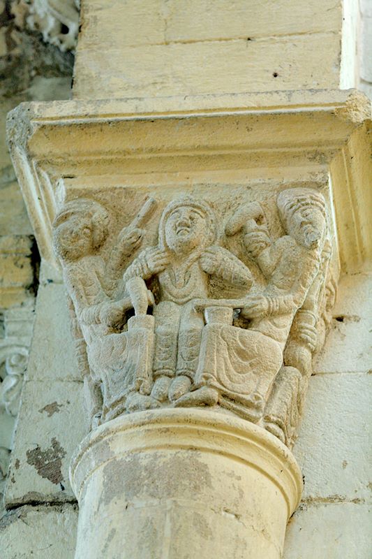 FR-Souvigny-Saint_Pierre_et_Saint_Paul-E5D_2012-09-02_2404.jpg