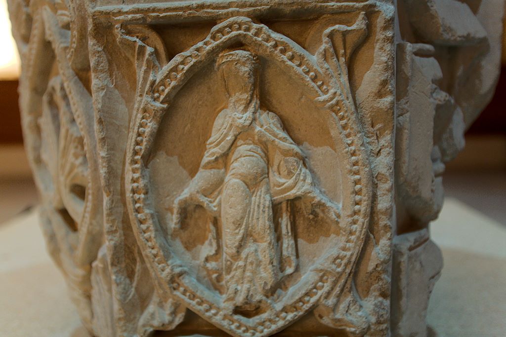 FR-Souvigny-Saint_Pierre_et_Saint_Paul-E5D_2012-09-02_2534.jpg
