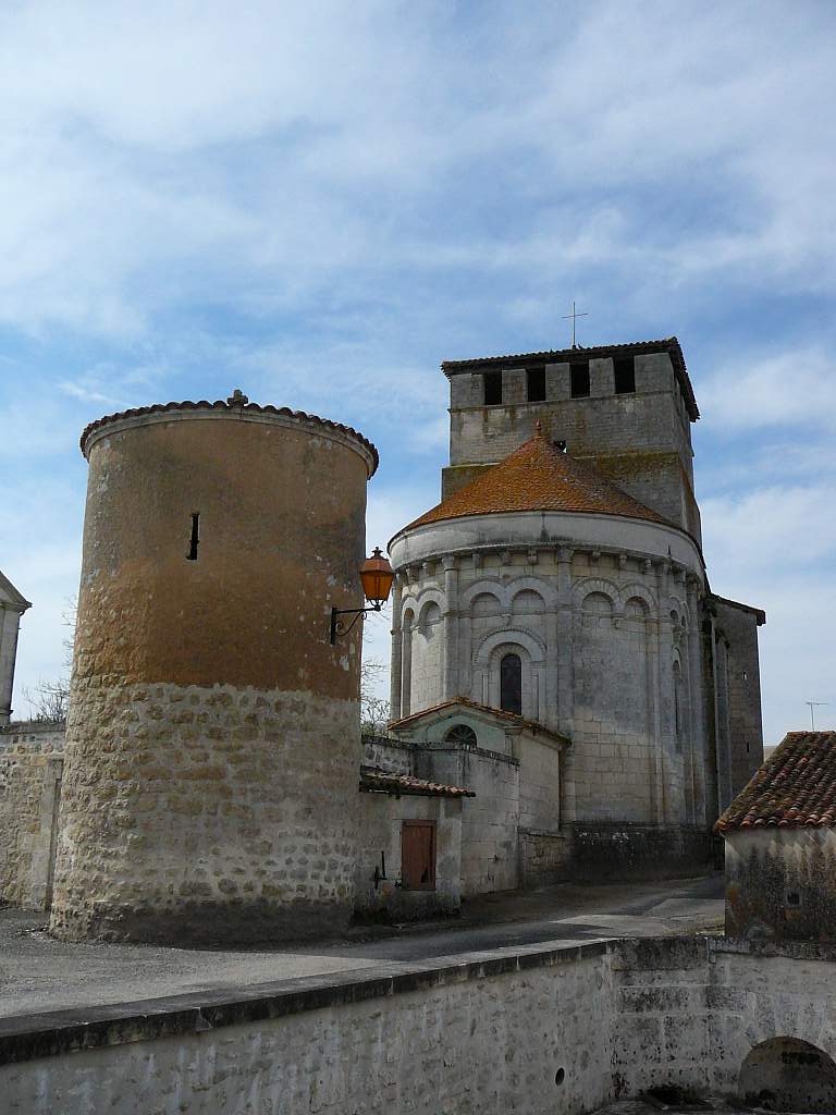 Notre Dame de Voulgézac