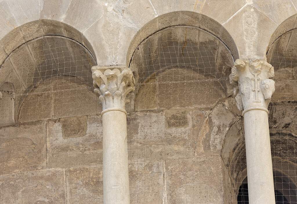 IT-Arezzo-Santa_Maria_della_Pieve-E6D_2015-08-23_6500_0001.jpg