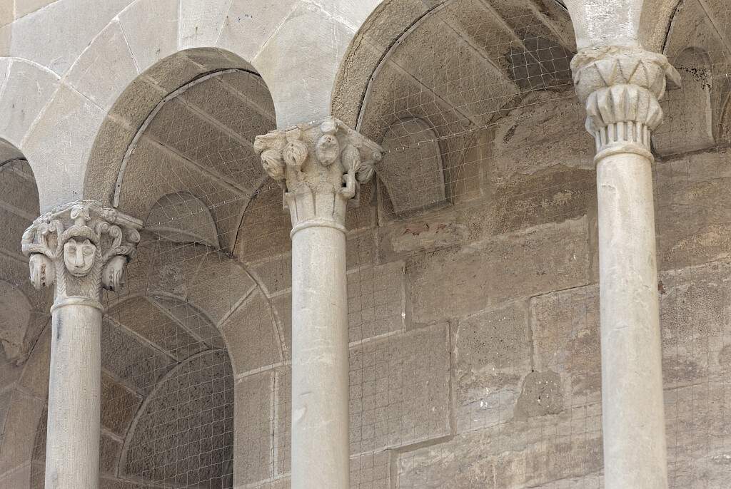 IT-Arezzo-Santa_Maria_della_Pieve-E6D_2015-08-23_6501_0001.jpg