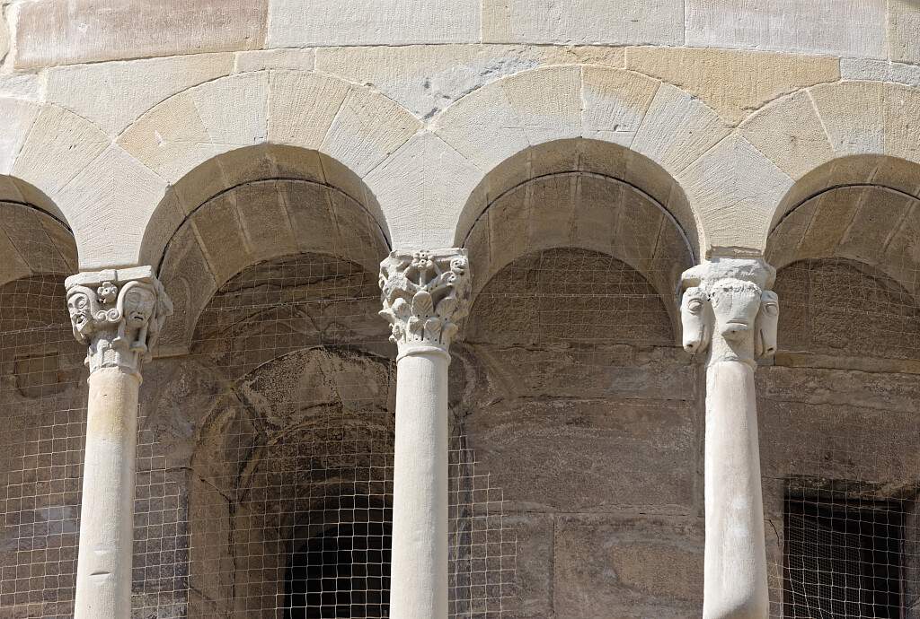 IT-Arezzo-Santa_Maria_della_Pieve-E6D_2015-08-23_6506_0001.jpg