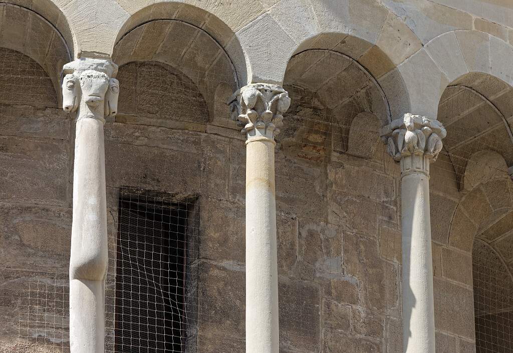 IT-Arezzo-Santa_Maria_della_Pieve-E6D_2015-08-23_6507_0001.jpg