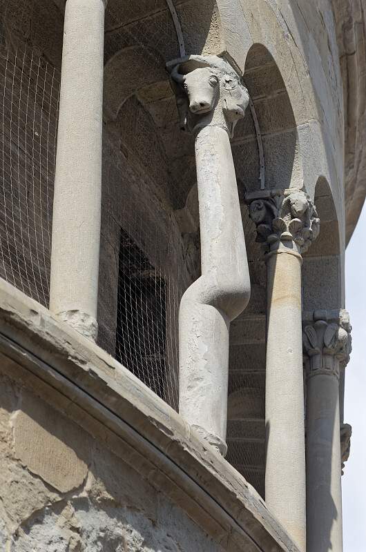 IT-Arezzo-Santa_Maria_della_Pieve-E6D_2015-08-23_6516_0001.jpg