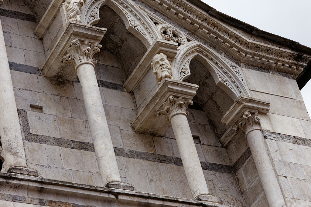 IT-Carrara-Sant_Andrea_Apostolo-E6D_2017-08-11_2415.jpg