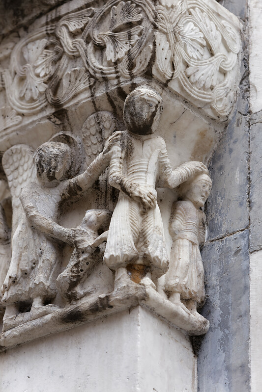IT-Carrara-Sant_Andrea_Apostolo-E6D_2017-08-11_2429.jpg