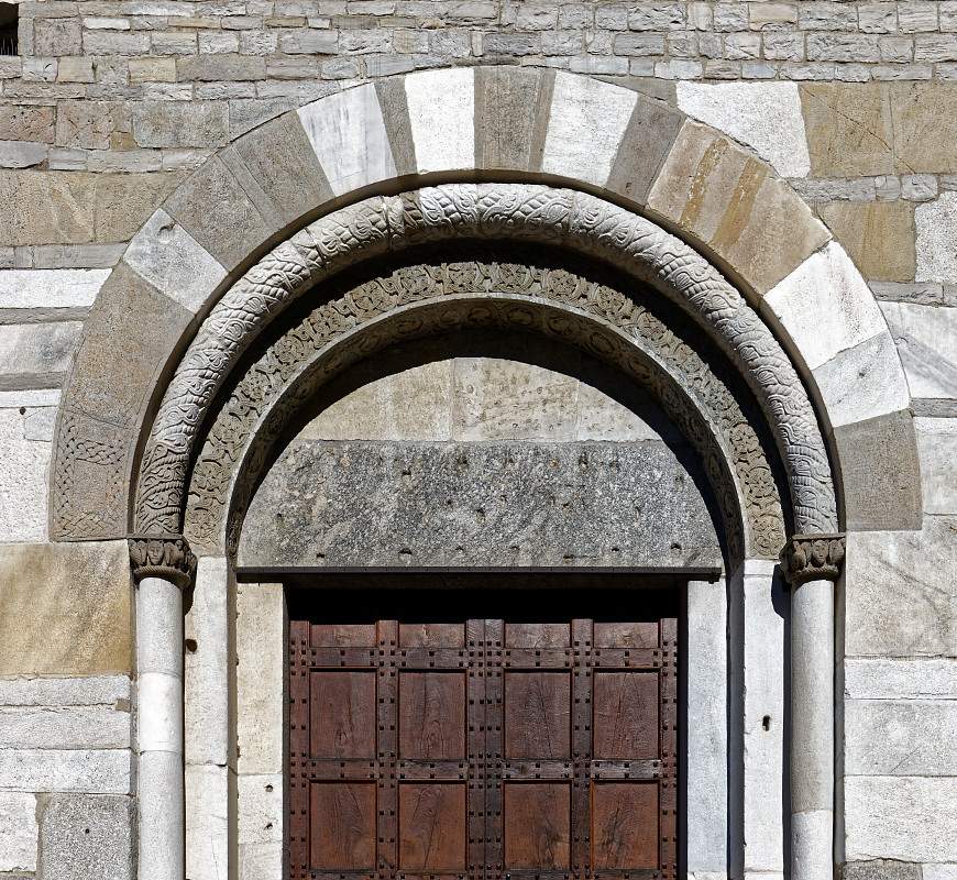 IT-Como-SantAbbondio-8782.jpg
