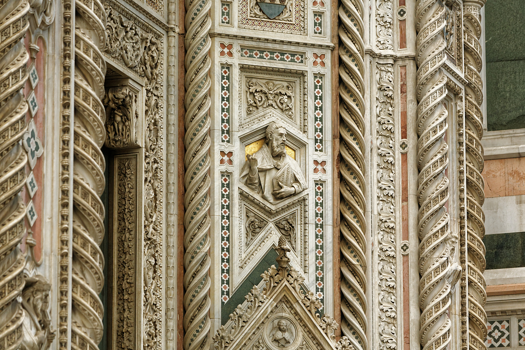 IT-Firenze-Santa_Maria_del_Fiore-E5D_2013-08-20_2933.jpg