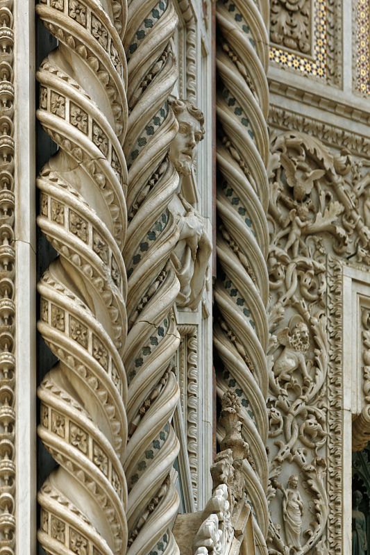 IT-Firenze-Santa_Maria_del_Fiore-E5D_2013-08-20_2941.jpg
