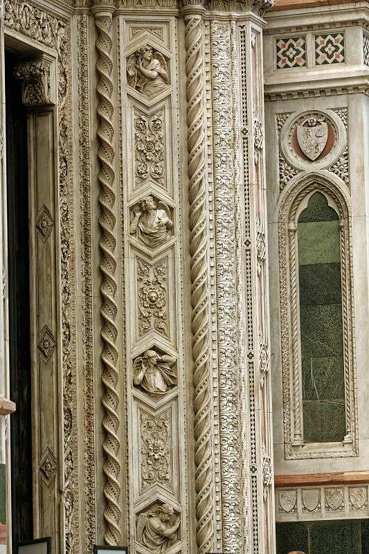 IT-Firenze-Santa_Maria_del_Fiore-E5D_2013-08-20_2947.jpg