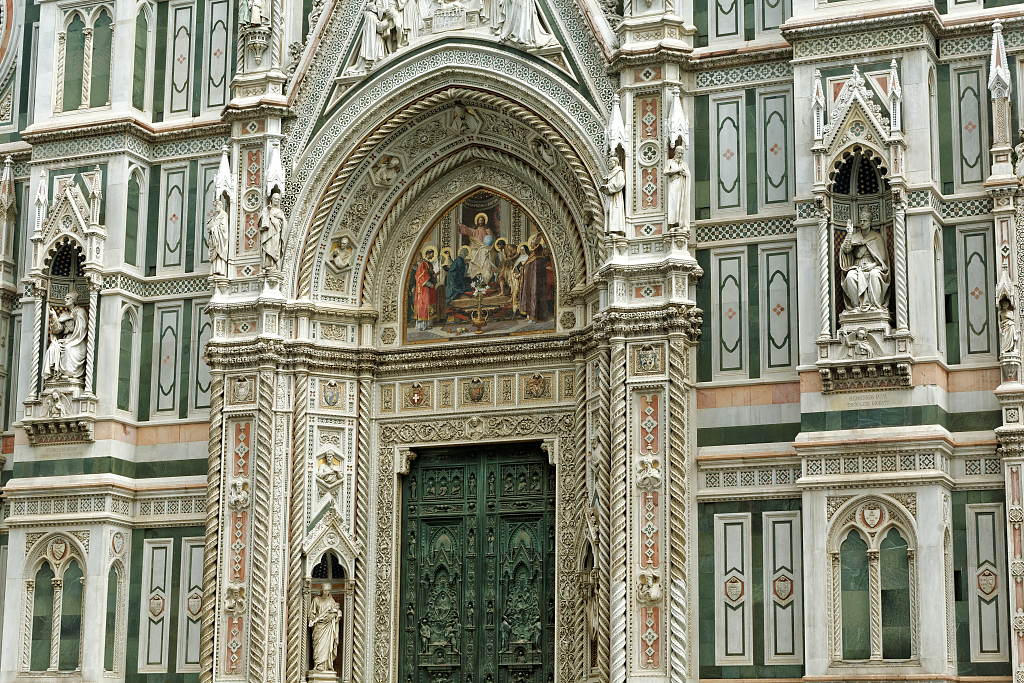 IT-Firenze-Santa_Maria_del_Fiore-E5D_2013-08-20_3107.jpg