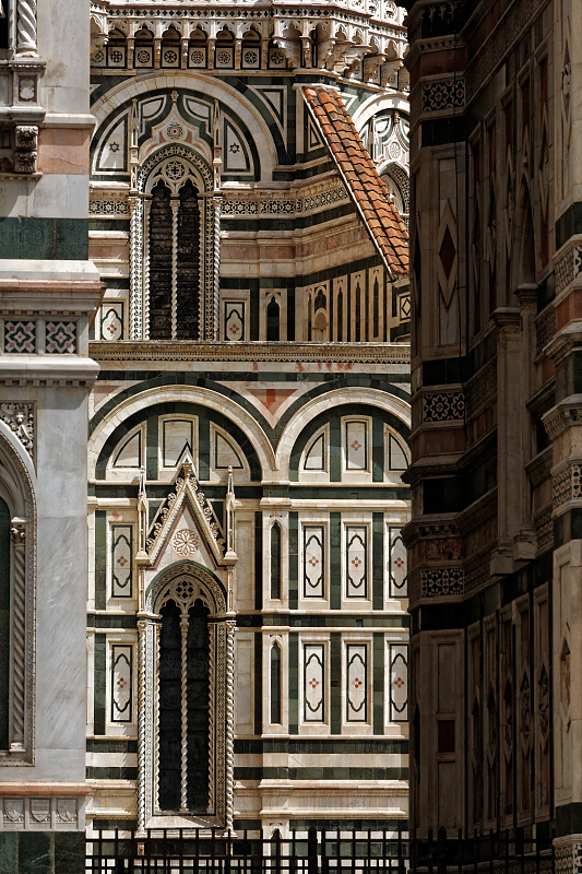 IT-Firenze-Santa_Maria_del_Fiore-E5D_2013-08-20_3152.jpg