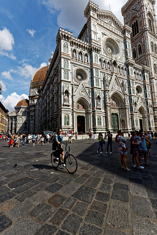 IT-Firenze-Santa_Maria_del_Fiore-E6D_2016-08-17_9979.jpg