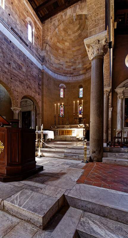 IT-Lucca-San_Frediano-E6D_2018-08-12_3618_0001.jpg