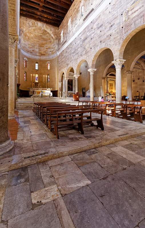 IT-Lucca-San_Frediano-E6D_2018-08-12_3624_0001.jpg