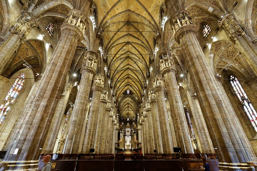 IT-Milano-Cattedrale-E6D_2016-08-13_9072_0001.jpg