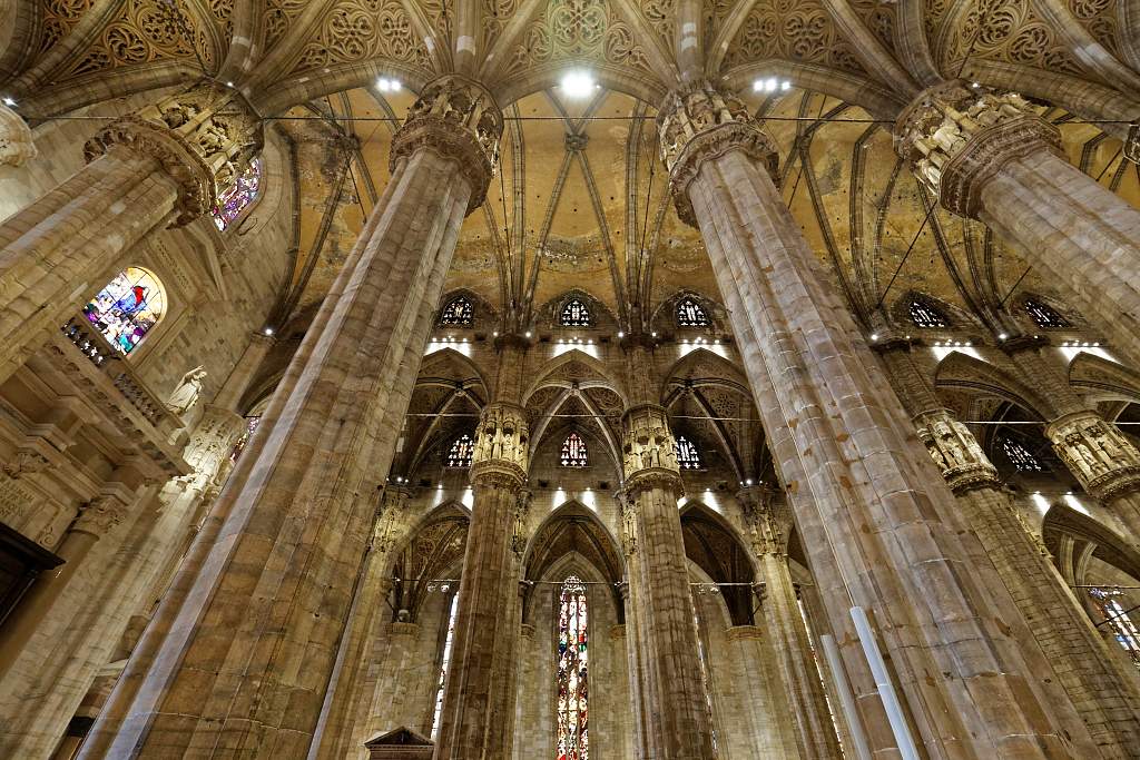 IT-Milano-Cattedrale-E6D_2016-08-13_9075_0002.jpg