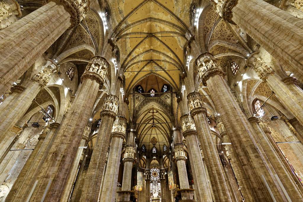 IT-Milano-Cattedrale-E6D_2016-08-13_9091_0002.jpg