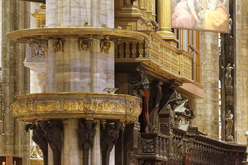 IT-Milano-Cattedrale-E6D_2016-08-13_9106_0002.jpg