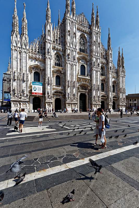 IT-Milano-Cattedrale-E6D_2016-08-13_9126_0002.jpg