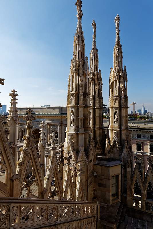 IT-Milano-Cattedrale-E6D_2016-08-13_9184_0001.jpg