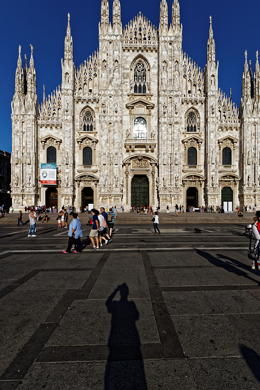 IT-Milano-Cattedrale-E6D_2016-08-13_9217_0001.jpg