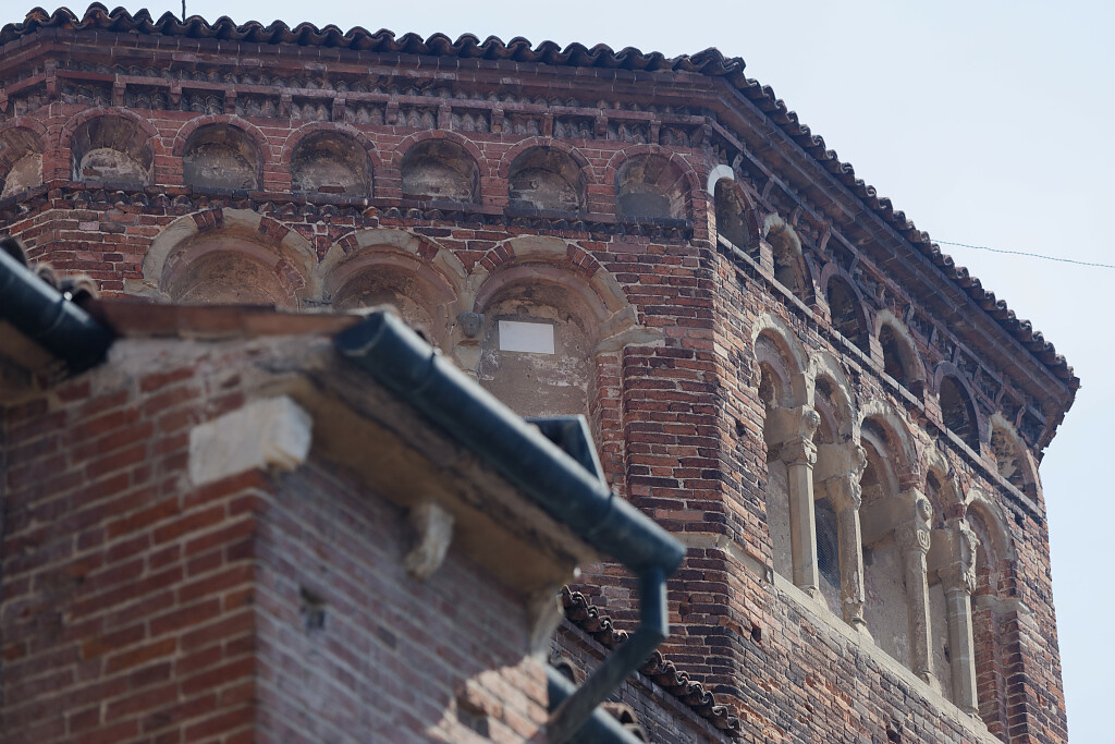 IT-Pavia-San_Michele_Maggiore-E6D_2016-08-15_9643.jpg
