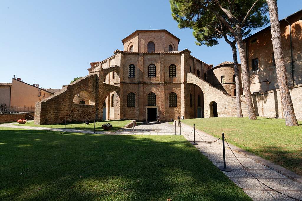 IT-Ravenna-Galla_placidia-E5D_2014-08-18_4103_0001.jpg