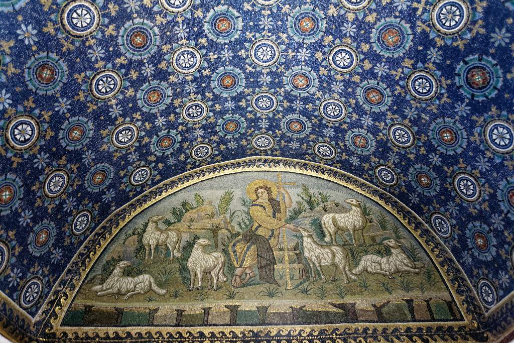 IT-Ravenna-Galla_placidia-E5D_2014-08-18_4117_0001.jpg