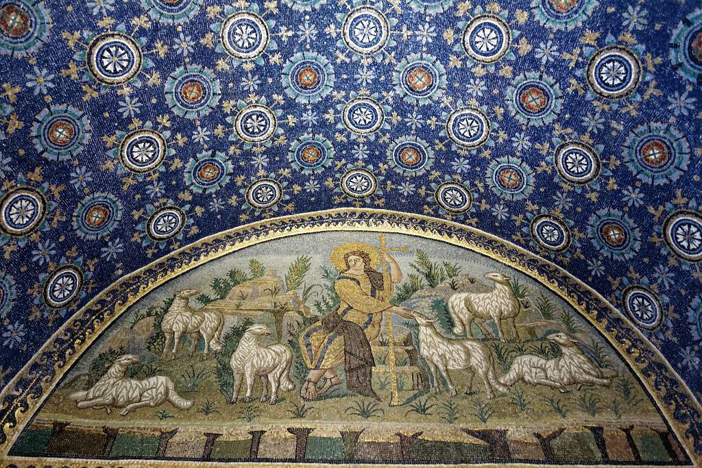 IT-Ravenna-Galla_placidia-E5D_2014-08-18_4119_0001.jpg