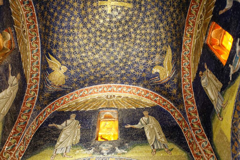 IT-Ravenna-Galla_placidia-E5D_2014-08-18_4124_0001.jpg