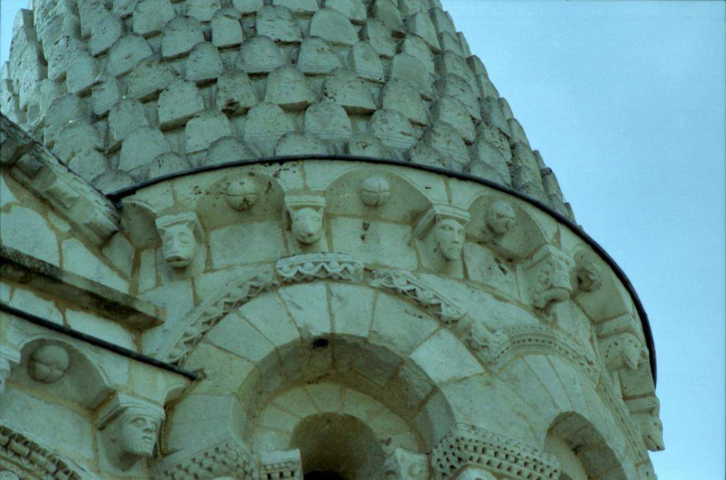 ND_La_Grande_Saintes014.jpg