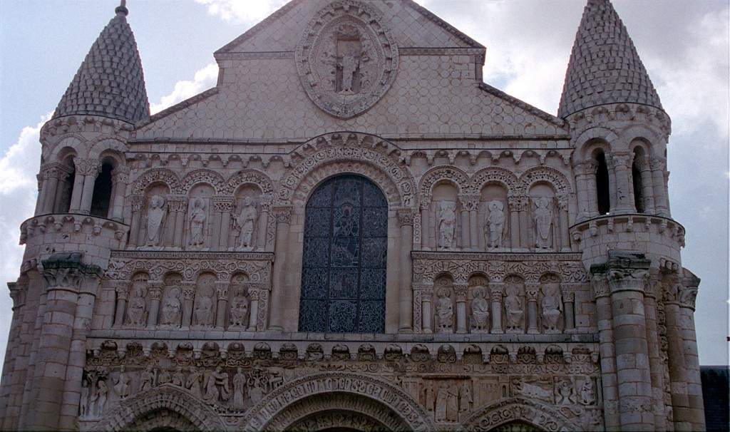Notre_Dame_la_Grande_Poitiers_943-612-0025.jpg