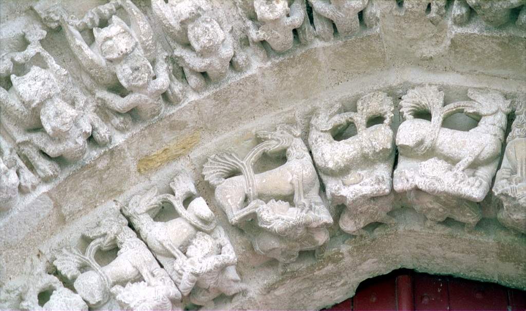 Saint_Nicholas_de_Maillezais_752-778-0001.jpg