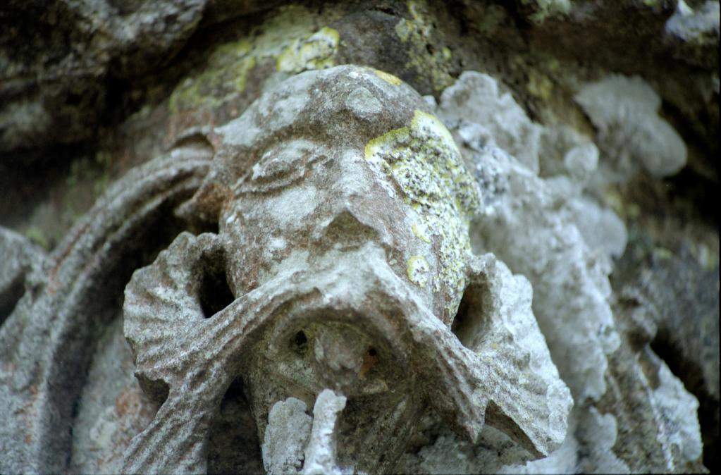 St_Nicolas_Maillezais021.jpg