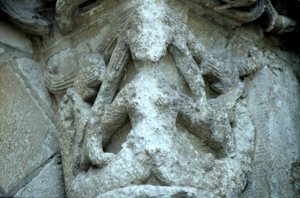 St_Nicolas_Maillezais026.jpg