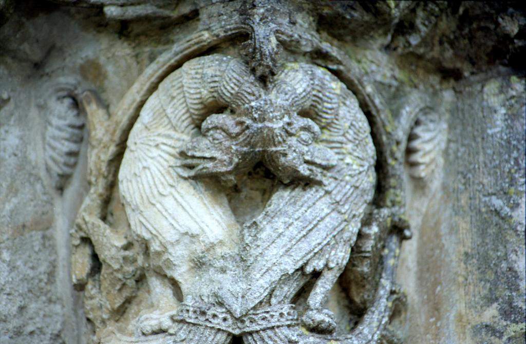 St_Nicolas_Maillezais032.jpg