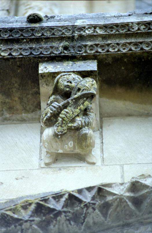 St_Nicolas_Maillezais034.jpg