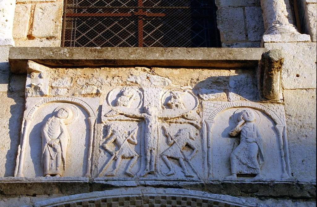 Usson_de_Poitou_0-0025.jpg