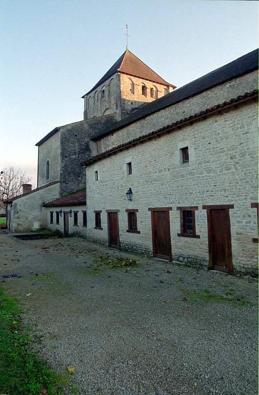 Usson_de_Poitou_0-0032.jpg