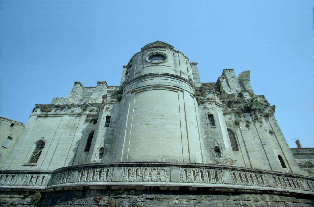 Uzes-7627-0021.jpg